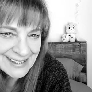 Meet your Posher, Gene